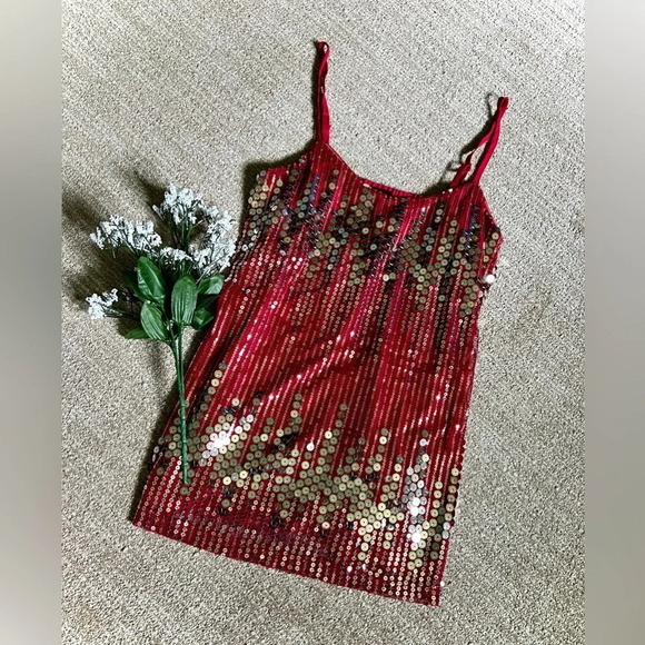 Rue 21 NWT Red Sequined Cami Tank Top - Small - Picture 1 of 4